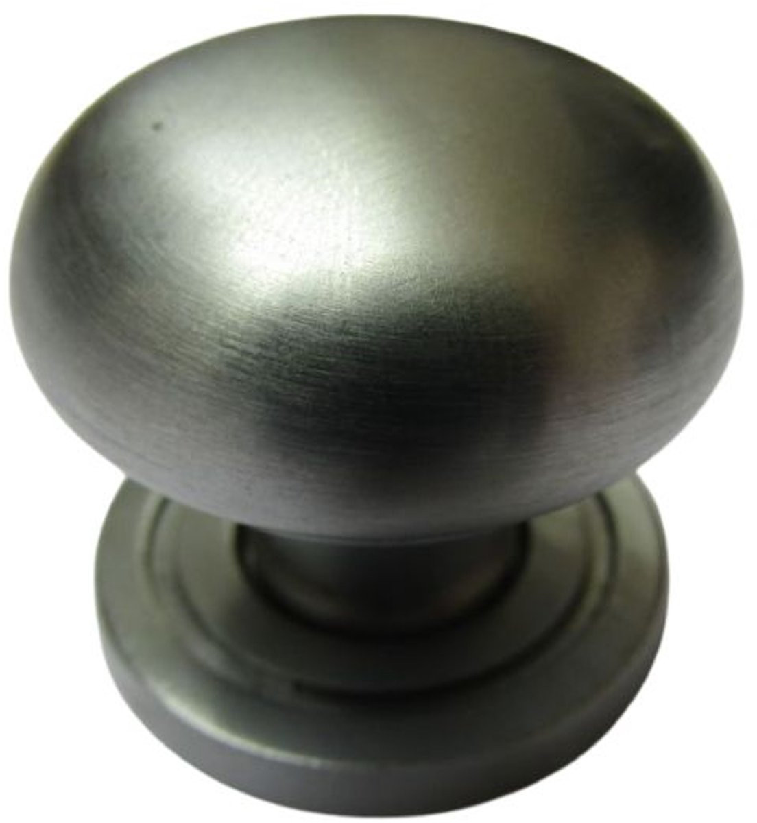 Ironmongery World Ronde Kastknop Satin Chrome 30mm