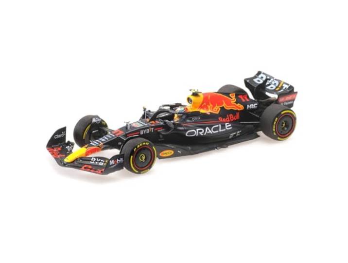 Minichamps - Red RB18 - Canadian GP 2022-1/43