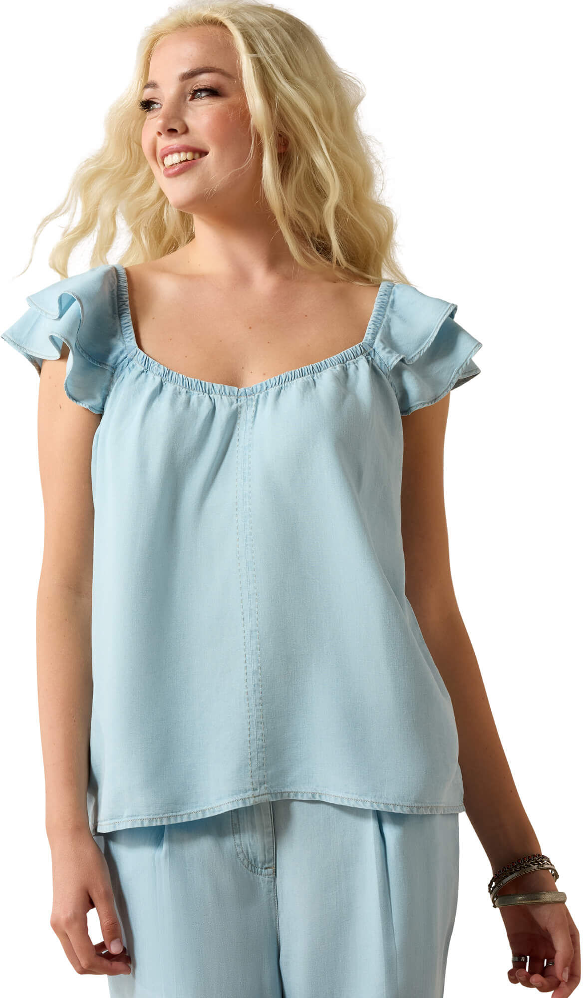 Women's Lynn Top in Indigo Wash, Size: XS by Ariat