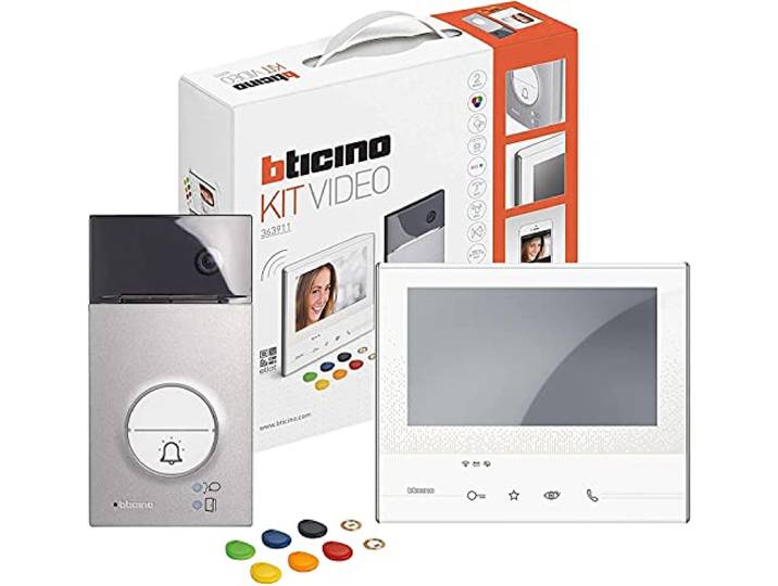Kit d'interphone de porte BTICINO 363911 avec classe vidéo 300 x13e et ligne 3000 badge\, blanc