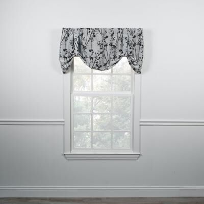Meadow Lined Tieup Valance by Meadow in Chrome