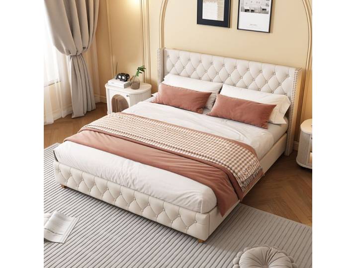 Lit capitonné 140*190cm avec sommier à lattes et tête de lit revêtement boutons revêtement rivets pieds en bois lin beige