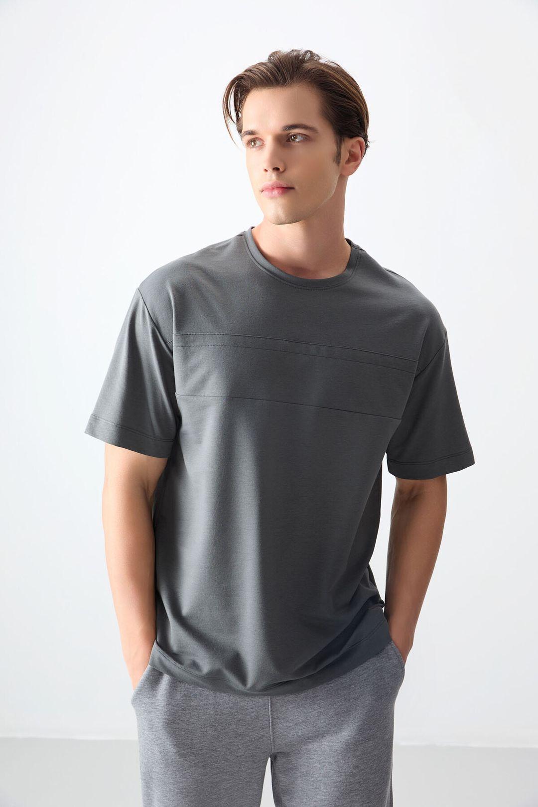 Oversized Col T-shirt