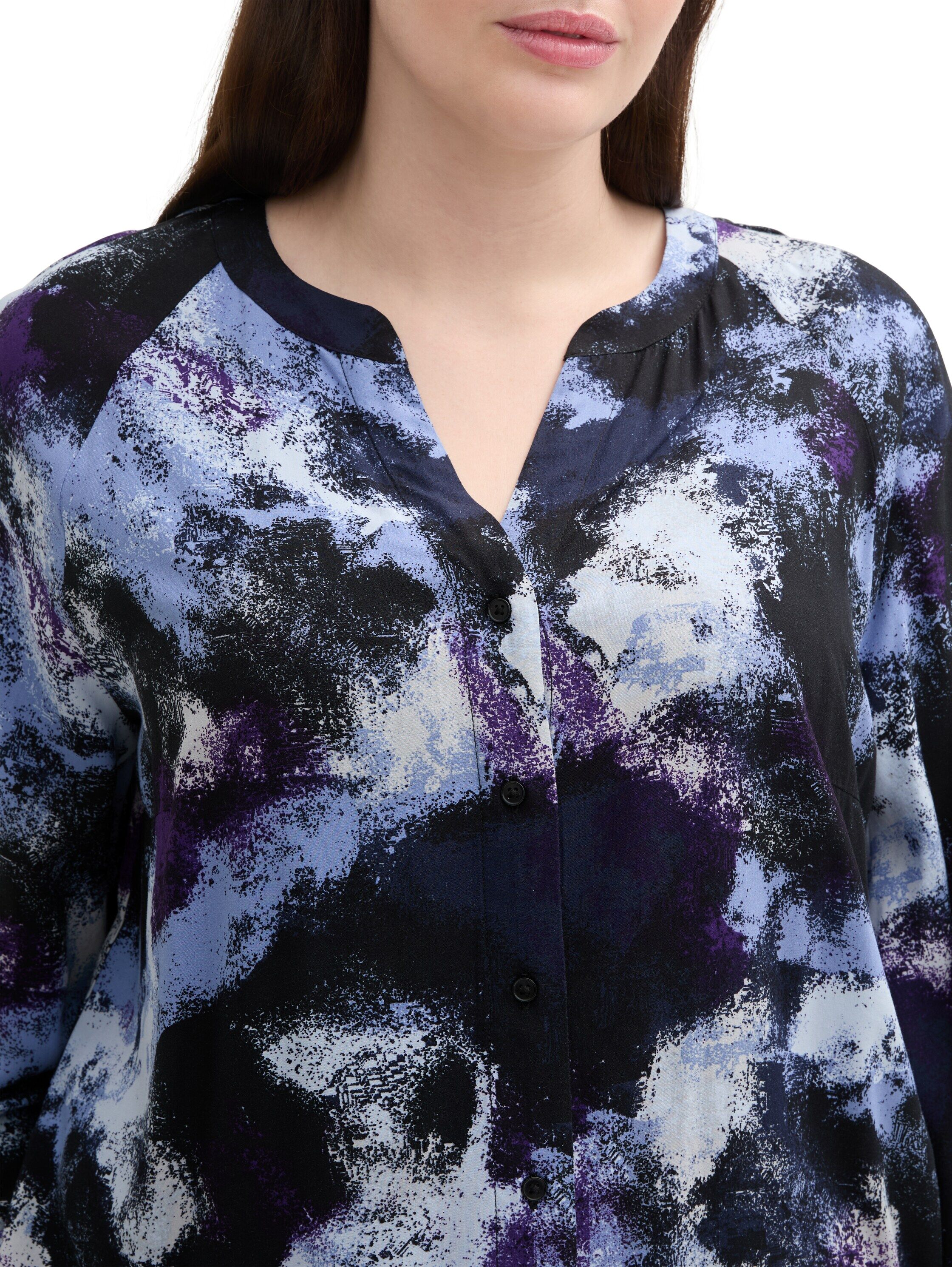 Langarmbluse TOM TAILOR PLUS, Damen, Gr. 48, blau (artistic watercolor design), Web, Obermaterial: 100% Viskose, gemustert, loose fit hüftbedeckend, V-Ausschnitt, 1-Knopf-Manschette, Blusen Langarmbluse, mit Allover-Print artistic watercolor design 48