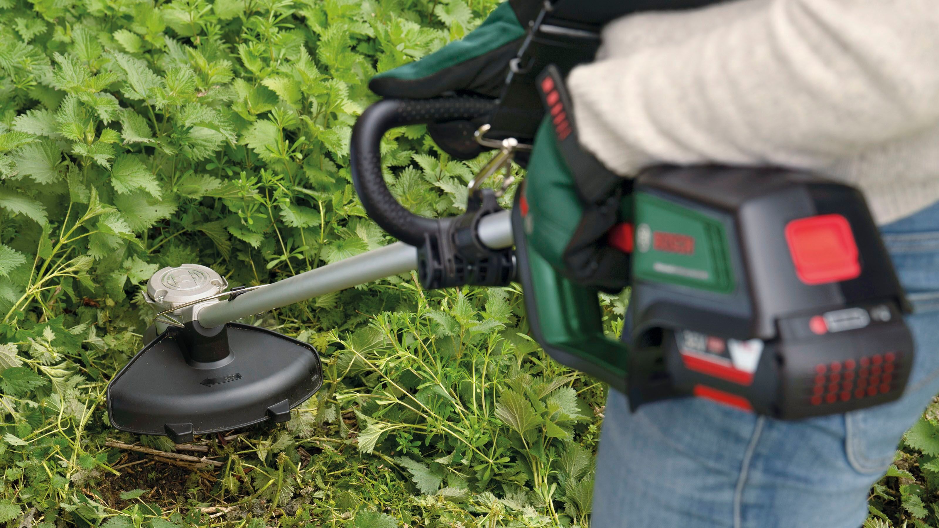 Akku-Rasentrimmer BOSCH HOME & GARDEN "AdvancedBrushCut 36V-23-750", grün, Motorsensen, Akku-Rasentrimmer, ohne Akku und Ladegerät