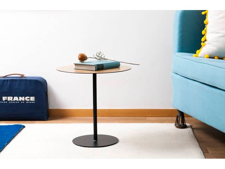 Petite table d'appoint ronde en bois Xylème