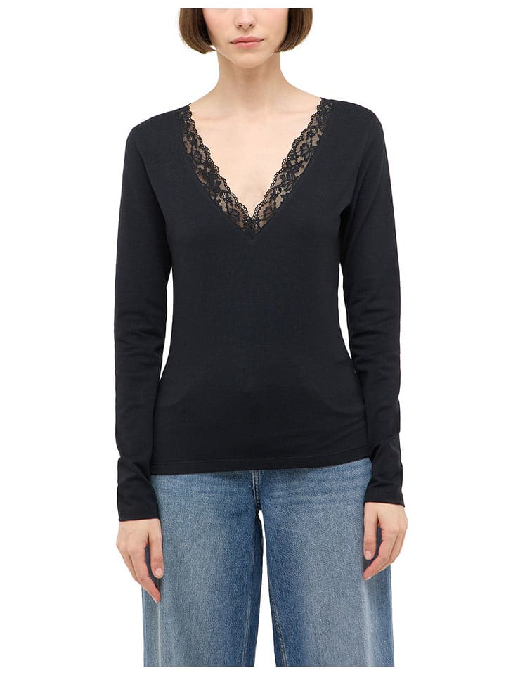 Mustang Longsleeve in Schwarz - XS