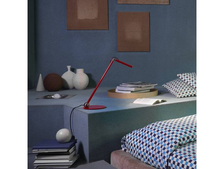 Oluce Schreibtischlampe Calamaio, rot, für Wohn- / Esszimmer, Metall, Design, Tischlampe