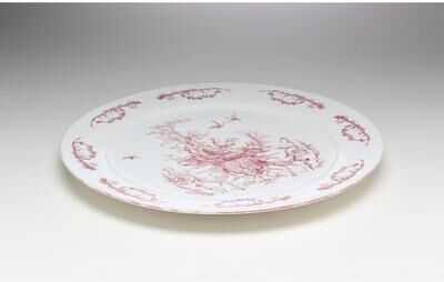 Orchard Creek Designs Crawford Porcelain Round Decorative Platter, Red/White