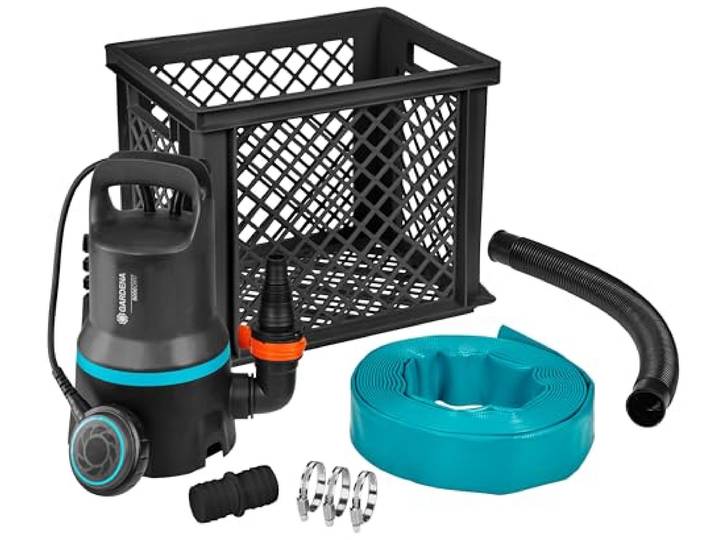 Gardena overstromingsset 9000: Dompelpomp met een debiet van 9000 l/h, automatische functie, vuildeeltjesfilter tot 25 mm, inclusief slangaansluiting en opbergdoos, 300 W (9041-20)