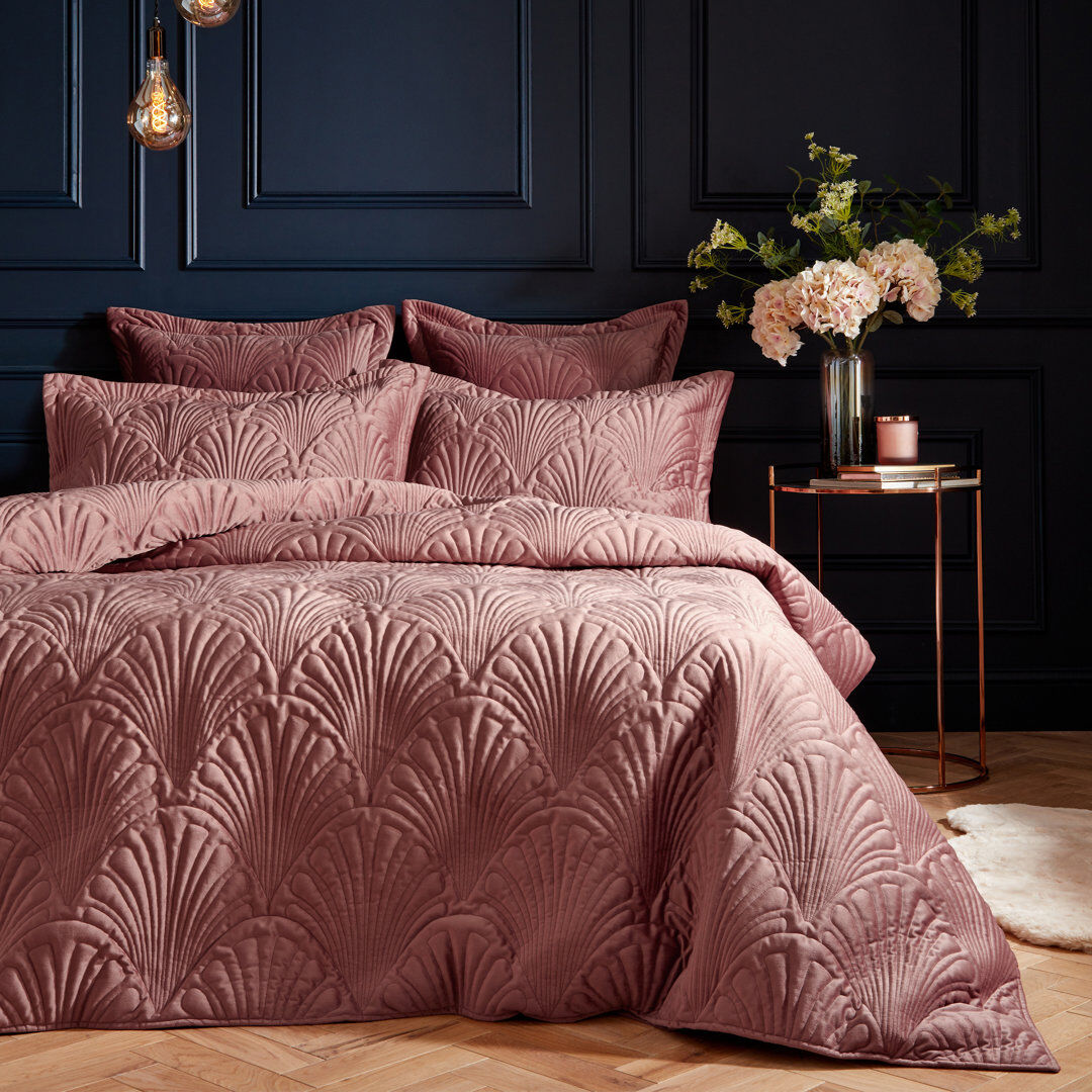 Paoletti Floral Duvet Cover Set with Pillowcases Navy Blue Super King Duvet Cover