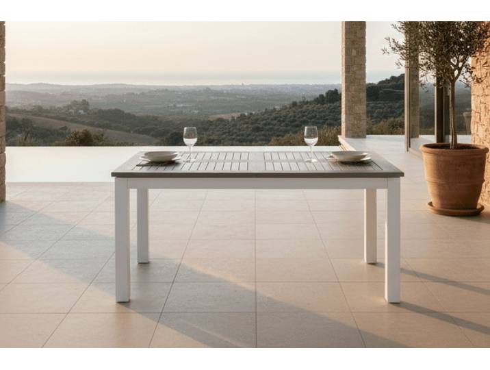 Garten Esstisch Ravello - Ausziehbar von 152 auf 210 cm mit weißem Aluminiumgestell - Weiß - Luxusbetten24