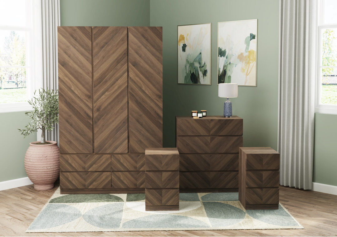 Alpen Home Kascha 4 Piece Bedroom Set Walnut