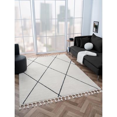Hochflor-Teppich "Moroccan Pattern", schwarz-weiß (weiß, schwarz), B:200cm H:24mm L:290cm, Polypropylen (PP), MYFLAIR MÖBEL & ACCESSOIRES, Teppiche, Fransenteppich, modernes Rauten Design, weich, mit Fransen, auch in rund & als Läufer