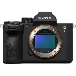 Sony Alpha ILCE-7 V + ZEISS SEL Distagon T* FE 35mm f1,4 ZA 100,00 € Cashback