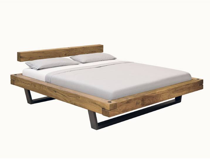 Schwebe-Balkenbett Madea - 180x200 cm - Holzkufen - ohne Kopfteil