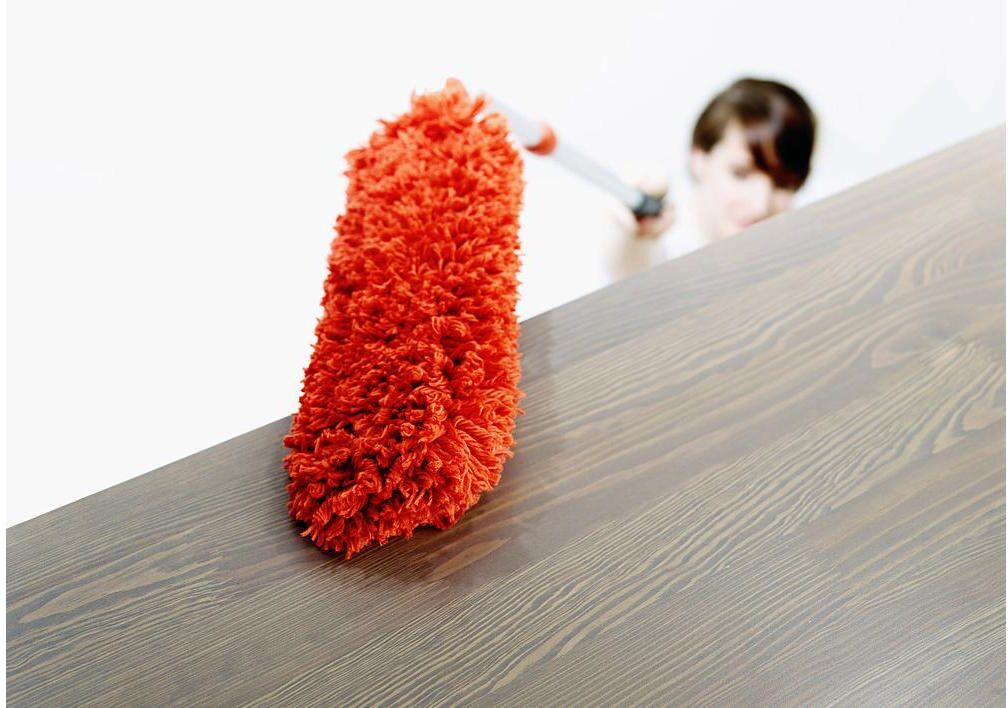 Staubwedel OXO GOOD GRIPS, rot (orange), B:17cm L:135cm, Aluminium, Edelstahl, Kunststoff, Microfaser, Staubwischer, Staubwedel, ausziehbar, Microfaser orange Einheitsgröße