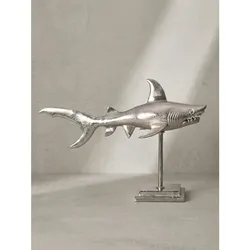 Dekofigur Hai Aluminium 70 cm mit Sockel im maritimen Stil, Silbern 70x27x49 cm