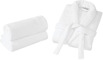 Christian Siriano NY® Solid Bath Towel Set and Robe in Gift Box