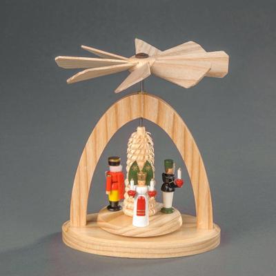 Weihnachtspyramide ALBIN PREISSLER "Wärmespiel mit Engel, Bergmann und Nussknacker", beige (natur), B:11cm H:13cm T:7cm, Massivholz, Weihnachtspyramiden, Weihnachtspyramide, Handwerkskunst aus dem Erzgebirge