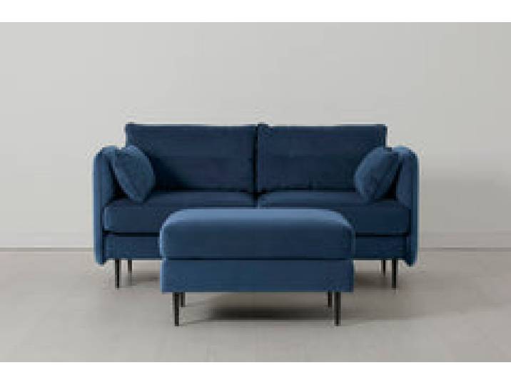 Model 19 Zweisitzer-Sofa mit Polsterhocker, Blaugrün