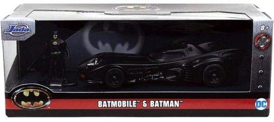 Batmobile uit 1989 met Batman figuur schaal 1:32 diecast