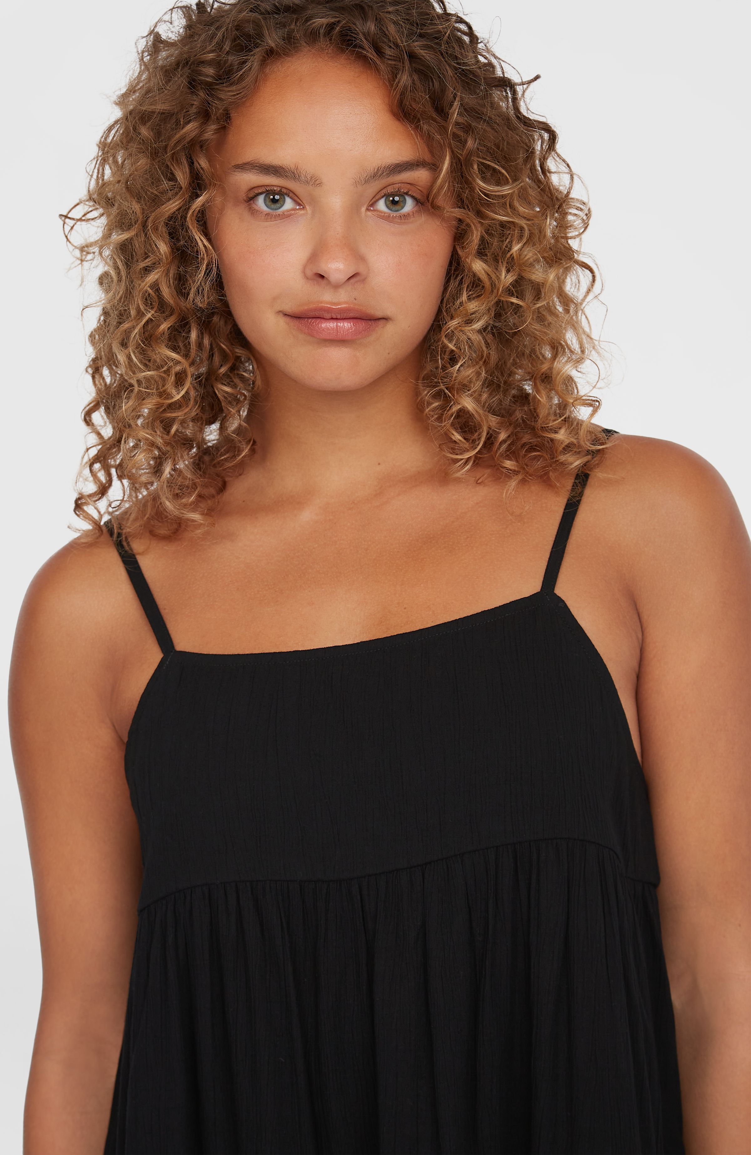 Sommerkleid O'NEILL "RILEE SHORT DRESS", Damen, Gr. L (40), N-Gr, schwarz (schwarz out), Obermaterial: 100% Viskose, Kleider Sommerkleid, mit quadratischem Ausschnitt, in A-Linien-Form, aus Viskose schwarz out L (40), N-Gr