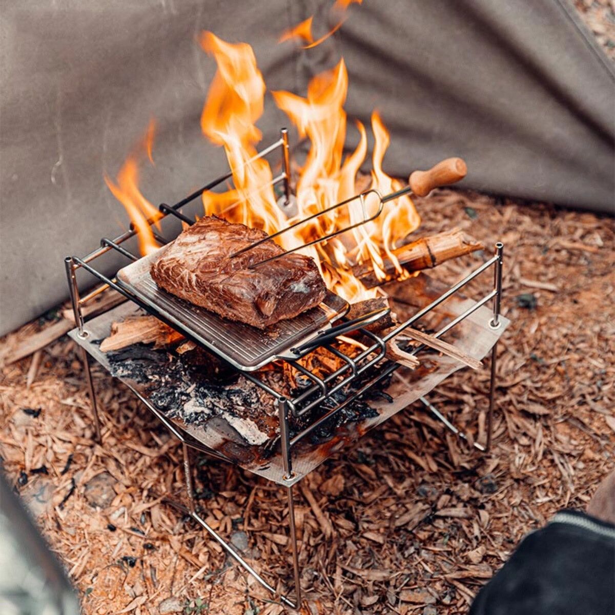 INF Kleiner Outdoor-Feuerkorb - Tragbare Edelstahl-Mesh-Feuerstelle mit HS-Mesh und Mesh-Brücken