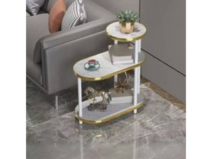 Bankzijde Kleine huishoudelijke woonkamer Kleine tafel Eenvoudige salontafel Zijkast Luxe kleine appartement theetafel