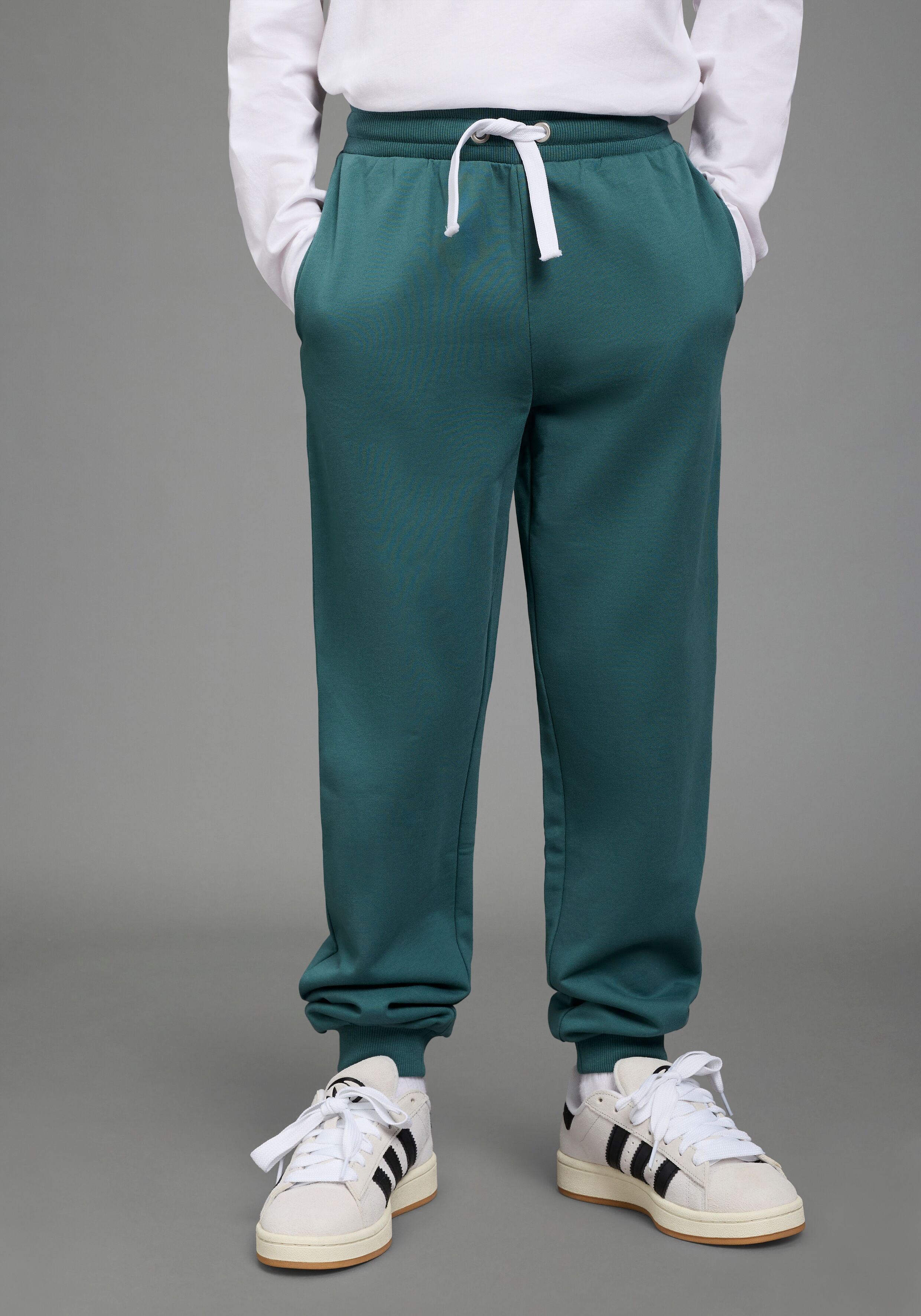 Jogginghose KIDSWORLD "2er Pack Jogginghosen", Mädchen, Gr. 164/170, N-Gr, bunt (grün, anthrazit), angeraute Sweatware, Obermaterial: 100% Baumwolle, Basic lang, Hosen Jogginghose, 2 Jogginghosen in einer Packung, lockere Passform grün, anthrazit 164/170,