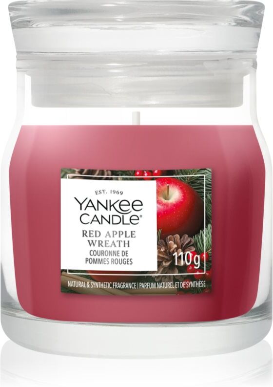 Yankee Candle Red Apple Wreath scented candle Signature 110 g