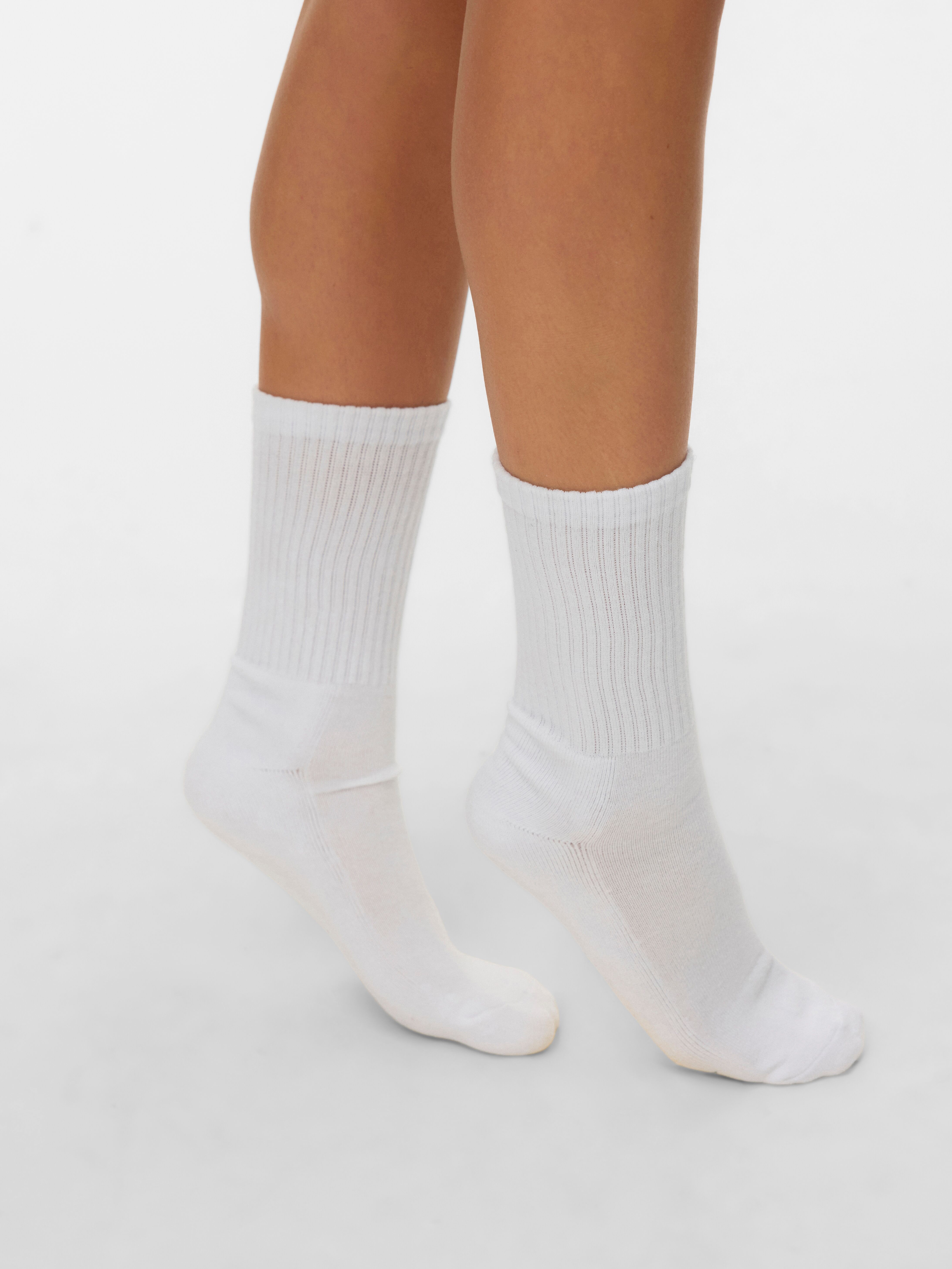 Freizeitsocken VERO MODA "VMMEL SPORTY SOCKS 3-PACK NOOS", Damen, weiss (snow weiß pack:3 snow weiß), Baumwollmischung, uni, Socken Freizeitsocken, Baumwollmischung snow weiß pack:3 snow weiß Einheitsgröße