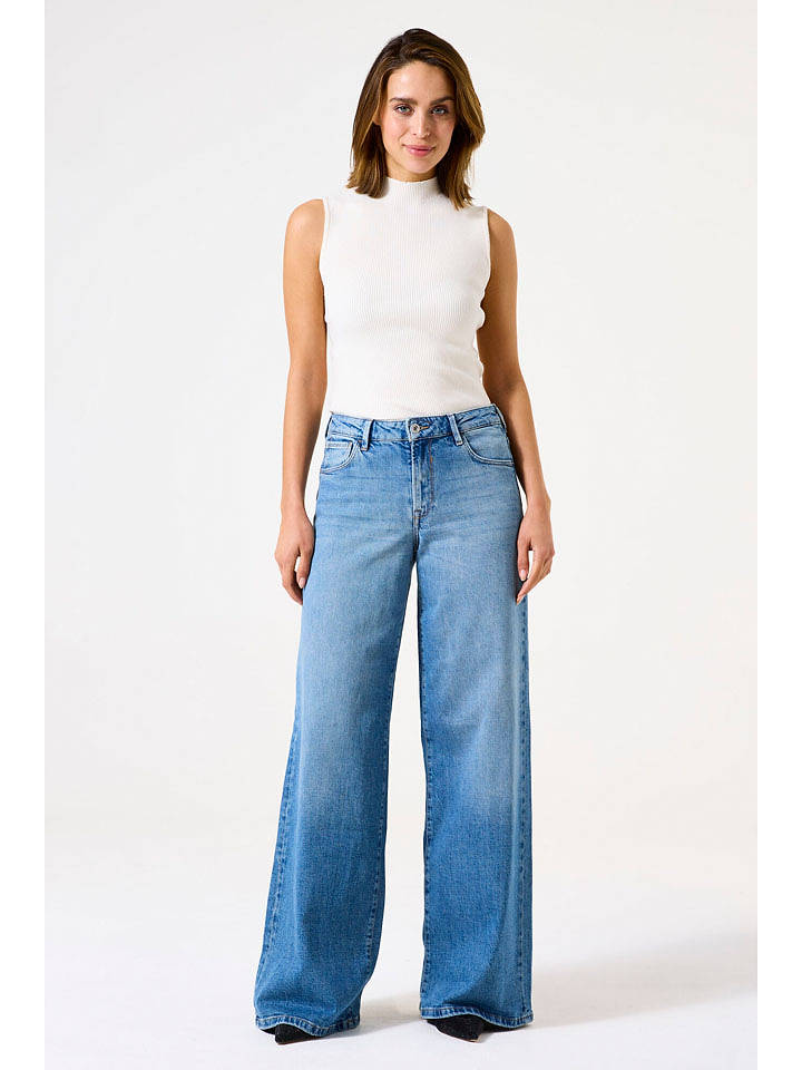 Garcia Jeans "Celia" - Wide fit - in Blau - W28/L32