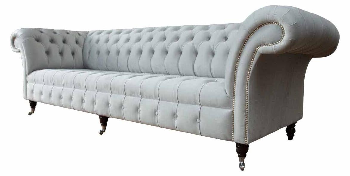 Chesterfield 4-zits designerbank in textiel voor de woonkamer