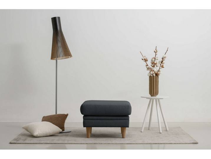 OTTO home Polsterhocker Arellano, Breite 63 cm, klassisches Design, mit Massivholzfüßen, Webstoff fein, Chenille