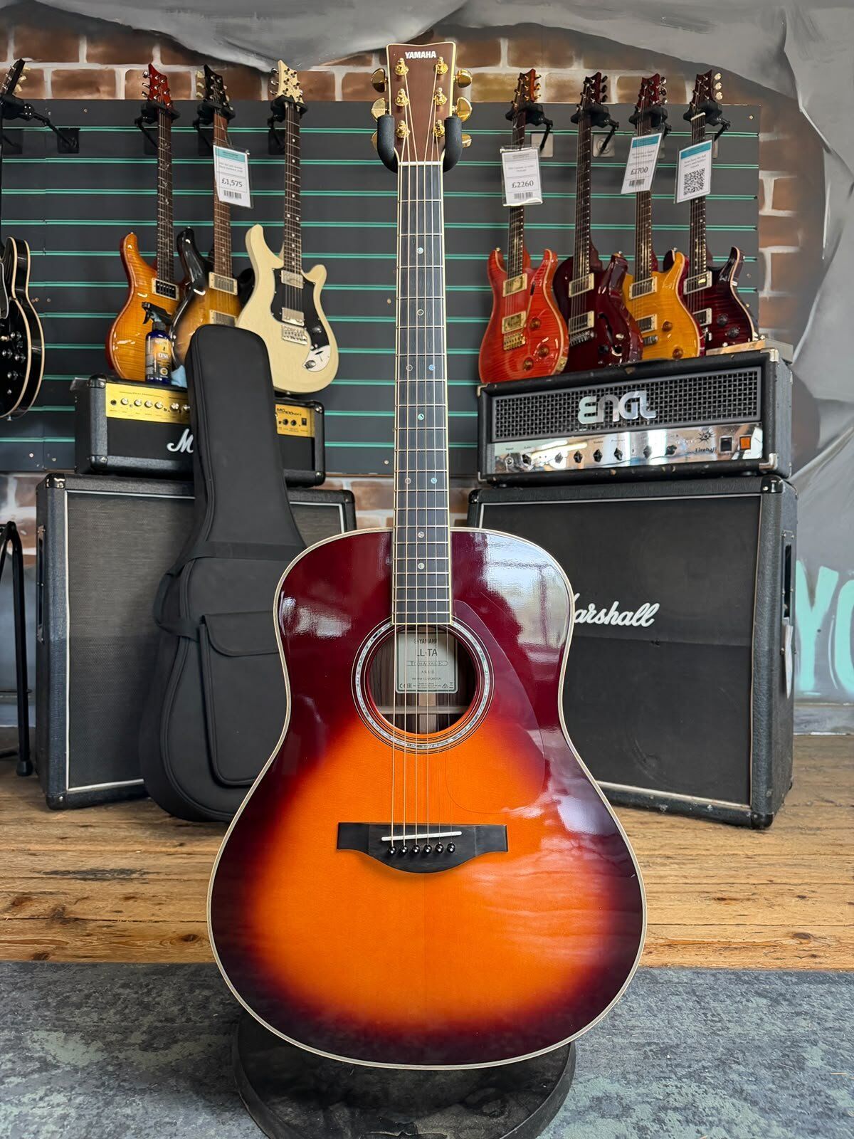 Yamaha LL-TA Transacoustic Brown Sunburst 2023 Electro-Acoustic Guitar   Brown Sunburst - Refurbished