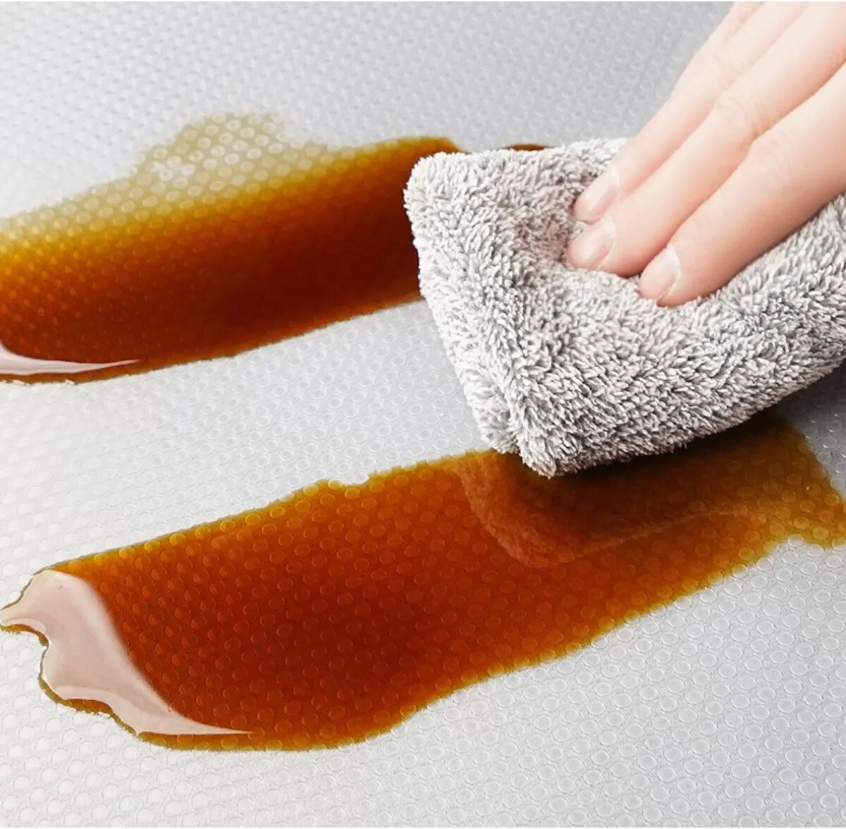 INF EVA Schubladenmatte mit Punktmuster - 0,45 m x 5 m, Weiß, Rutschfest & Wasserdicht