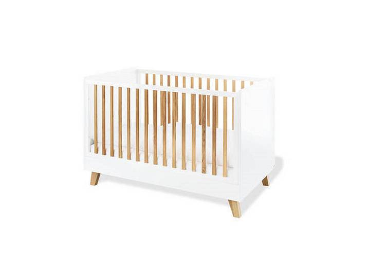 Pinolino Gitterbett Pinolino Pan, Weiß, Eiche, Holz, Eiche, massiv, 75x93x145 cm, zum Juniorbett umbaubar, höhenverstellbar, Sprossen mit Normabstand, Sitzsofa Aufbauanleitung im Karton, Lattenrost inklusive, Schlupfsprossen, Babymöbel, Babybetten, Gitterbett