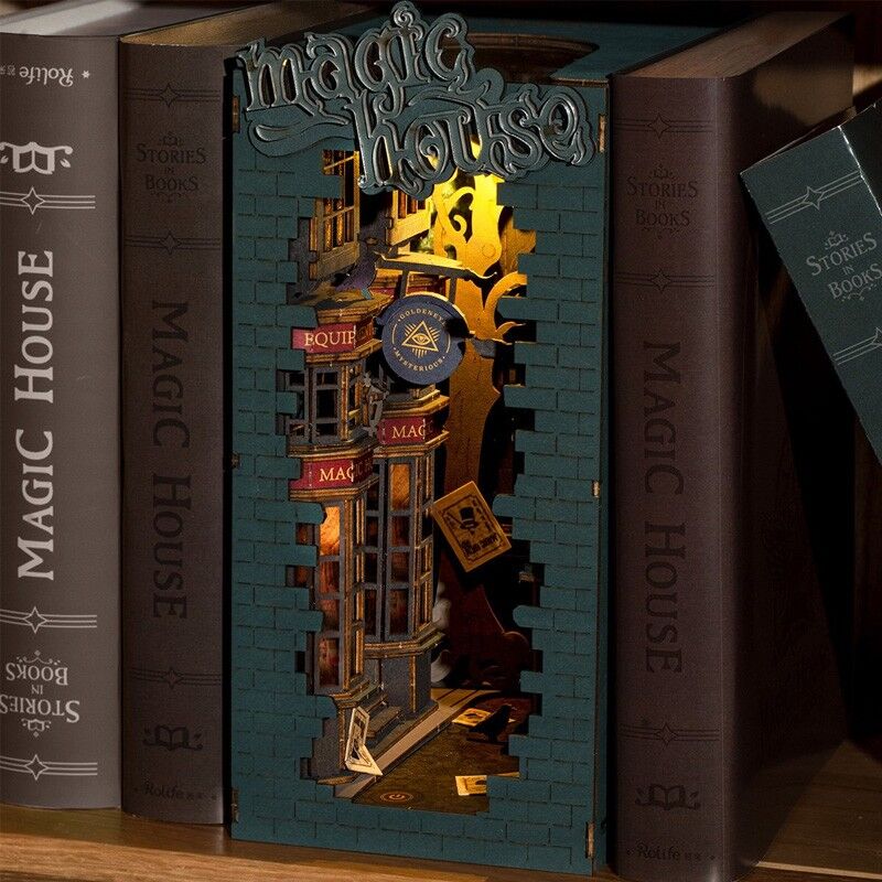 Magic House - Book Nook - Miniatures 3D DIY Rolife