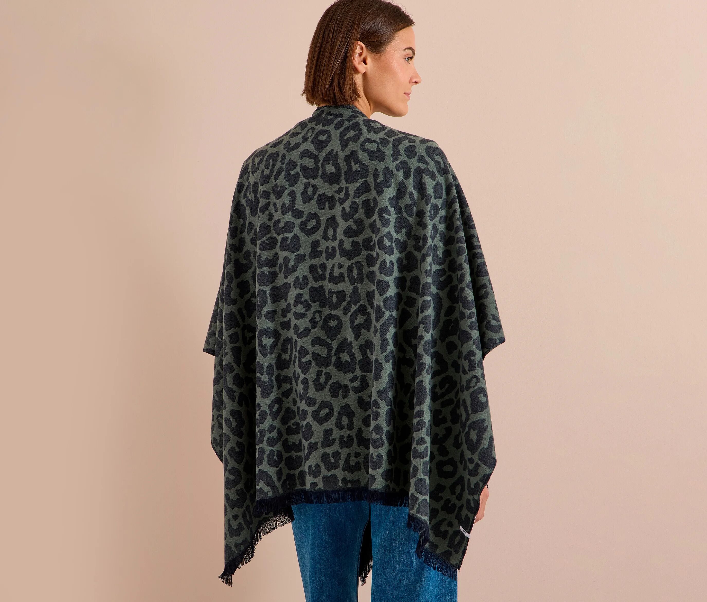 Tchibo - Cecil Poncho - olivgrün