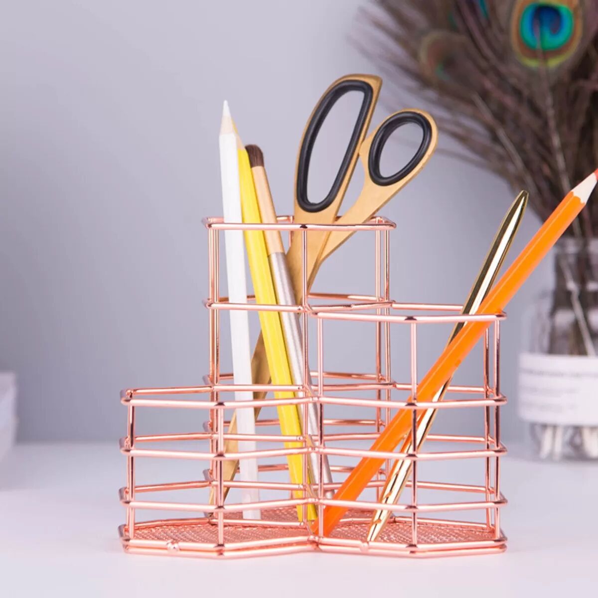 INF Sechseckiger Stiftehalter aus Eisen: Vielseitiger Metall-Schreibtisch-Organizer für Stifte, Pinsel und mehr Gold