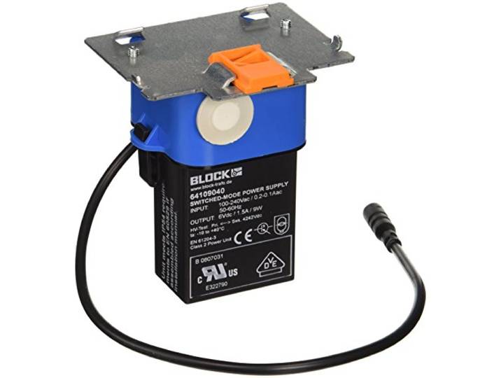 GROHE Ersatzteil, Wandnetzteil 110-240V, für berührungslose Armaturen Stromversorgung für Infrarot-Elektronik-Armaturen, sichere Spannungswandlung, einfache Wandmontage (chrom, 36078000)