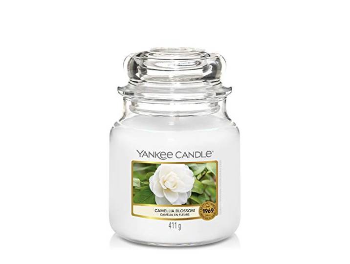 Yankee Candle Medium Jar Candle Camellia Blossom Geurkaars Tot 75 uur Brandtijd Garden Hideaway Collectie