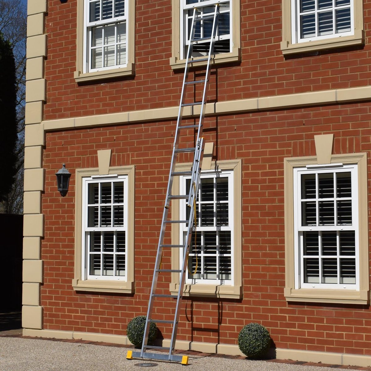 Trade Master Pro 2-delige Opsteekladder 4,26 m met Integrale Stabilisator en Antisliptreden