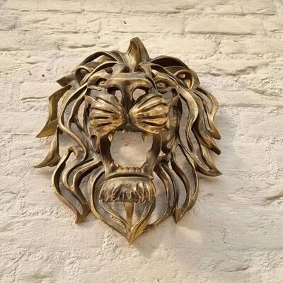 Uplift Picks Gold Lion Head Wall Decor Luxury Resin Wall Sculpture Animal Wall Art Gold Lion Head Wall Decor Luxury Resin Wall Sculpture Animal Wall Art
