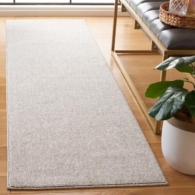 SAFAVIEH River Yuki Contemporary Solid Rug