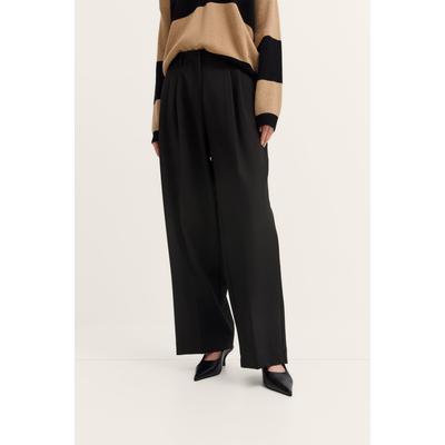 Stoffhose BUGATTI "doppelte Bundfalte", Damen, Gr. 42, Normalgrößen, schwarz (290, schwarz), 90% Polyester, 10% Elasthan, unifarben, normal, Hosen Stoffhose, mit Stretch-Anteilen