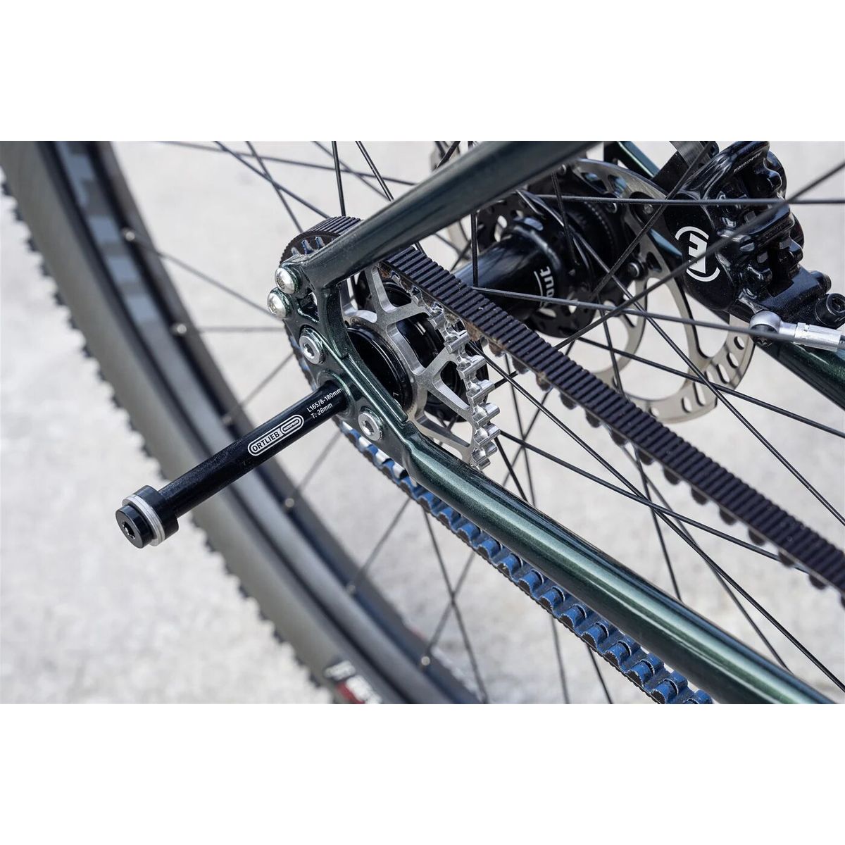 Ortlieb Thru Axle M6-Connector black F78112