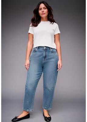 Plus Size Women's Barrel Leg Jean by Avenue in Medium Stonewash (Size 14)