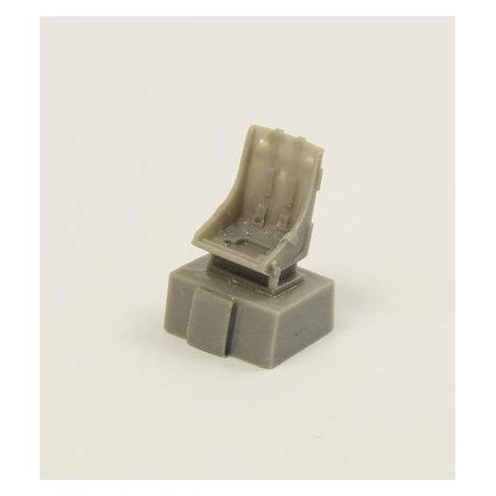 CMK P-40N-5 through N-40 Seat w. Belts f.SH (129-Q72300)